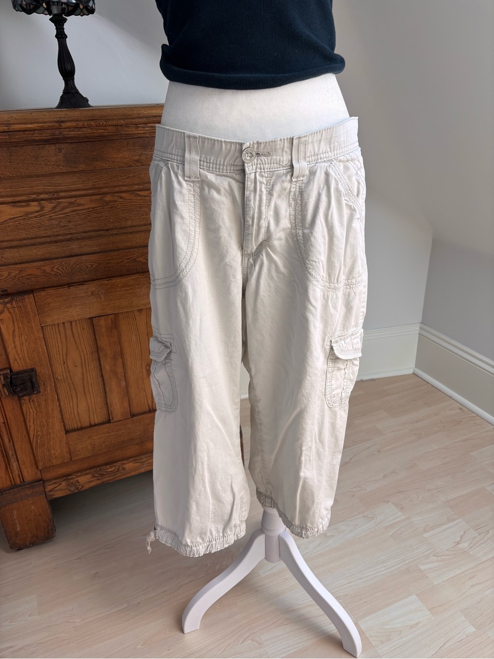 Lee Cargo Capris 🤍